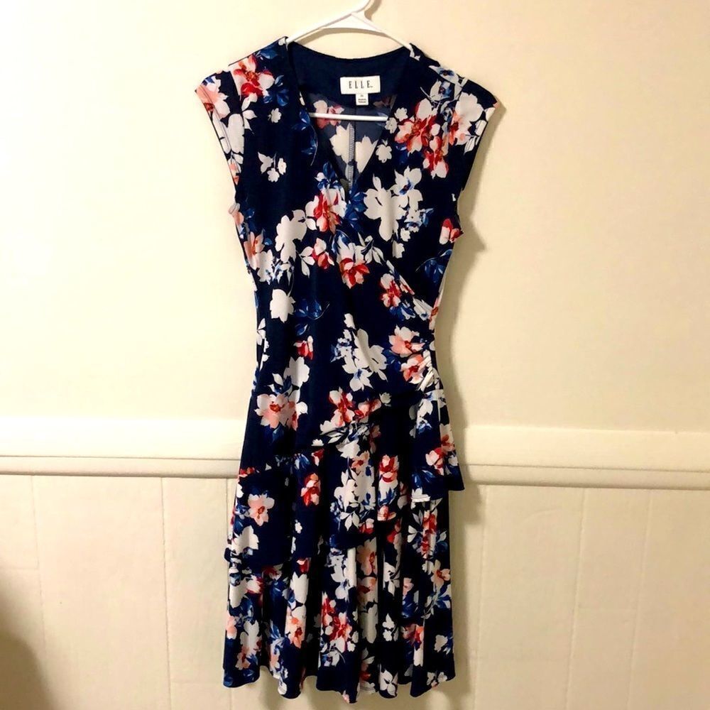 Women’s Elle Sleeveless Dress Size XS